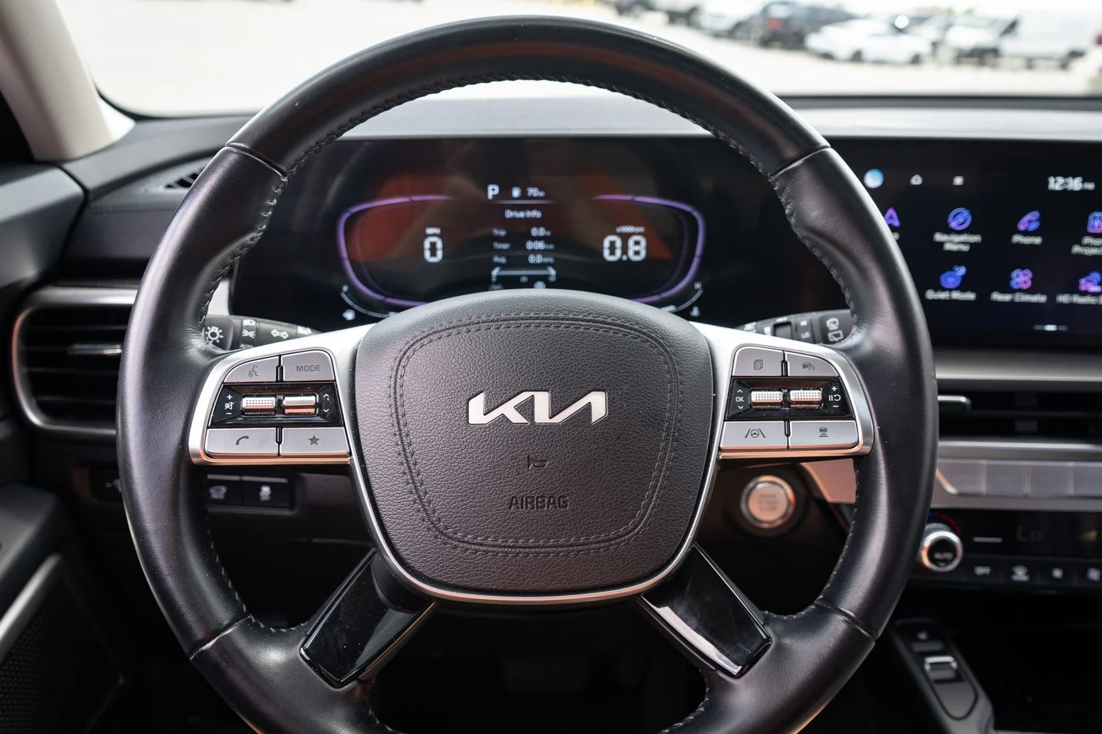 Used 2025 Ebony Black Kia S image 30