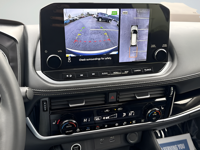 Used 2023 Blue Nissan SL image 16