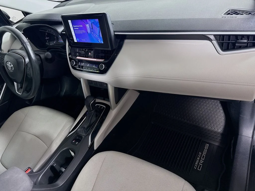 Certified Used 2025 Jet Black Toyota LE image 29