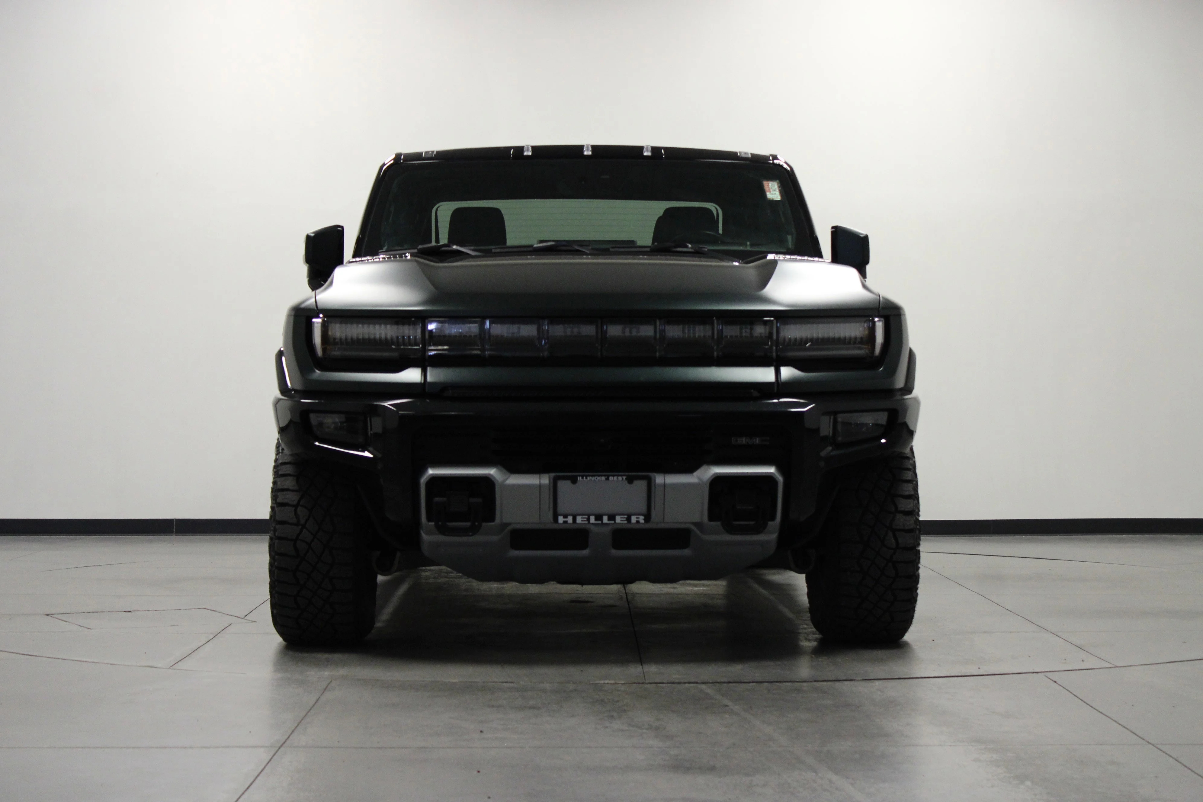 Used 2023 Interstellar White GMC 3X image 9