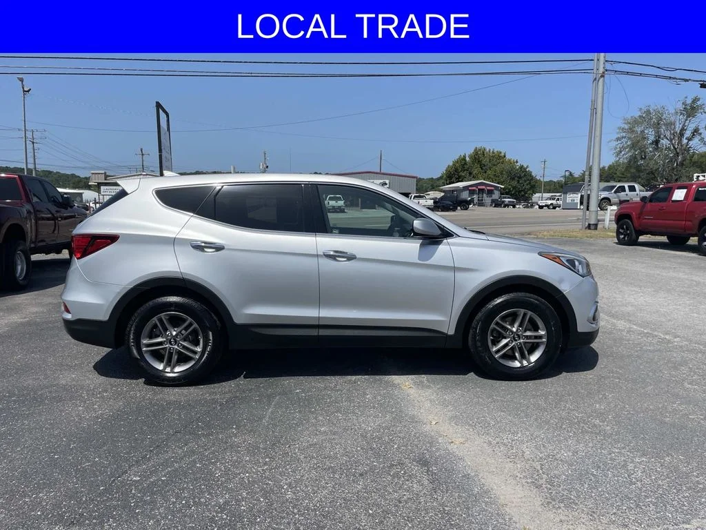 Used 2017 Silver Hyundai 2.4 Base image 2