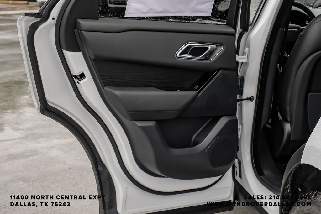 New 2026 Fuji White Land Rover Dynamic SE image 49