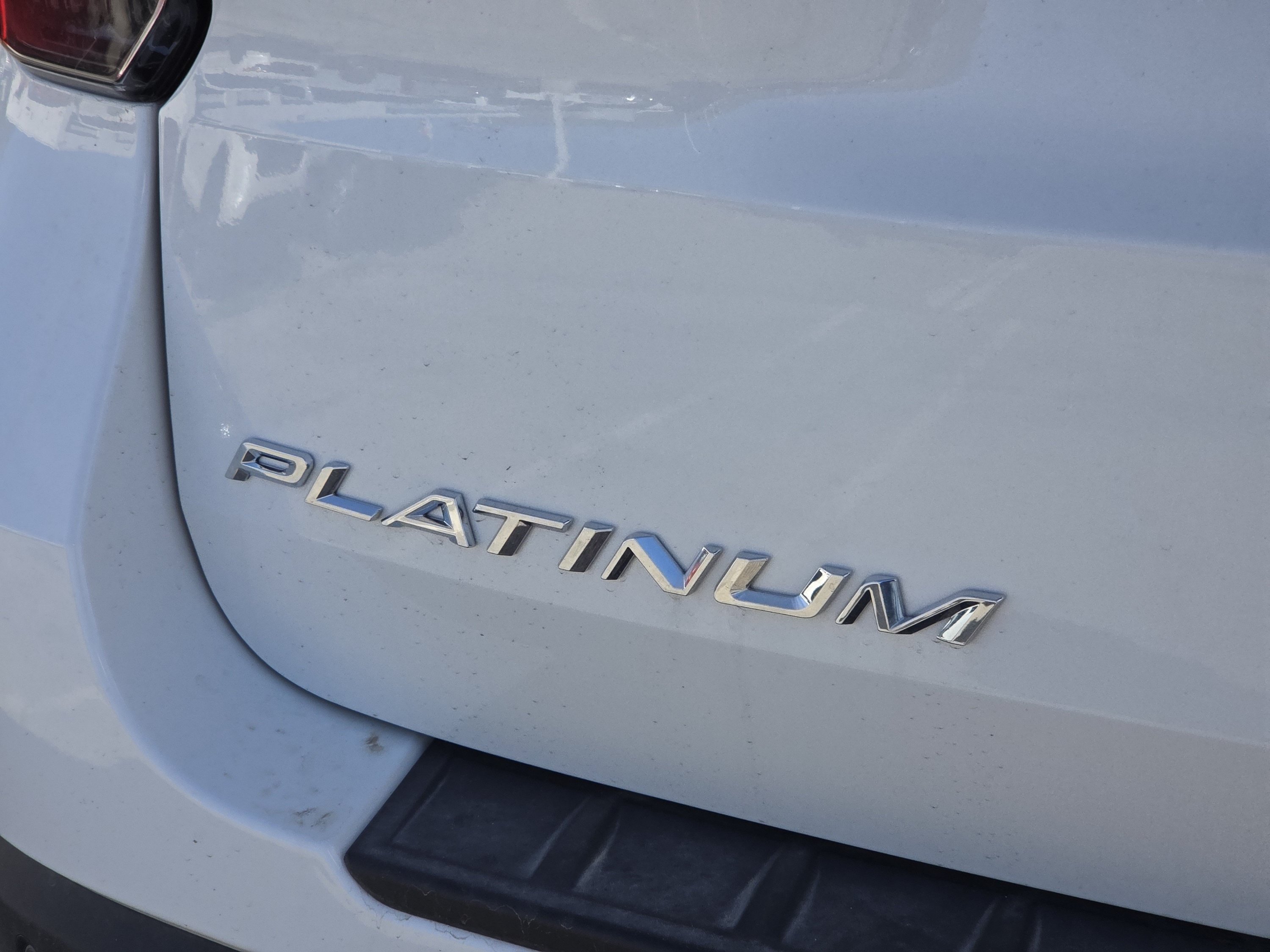 Used 2026 White Metallic Ford Platinum image 32