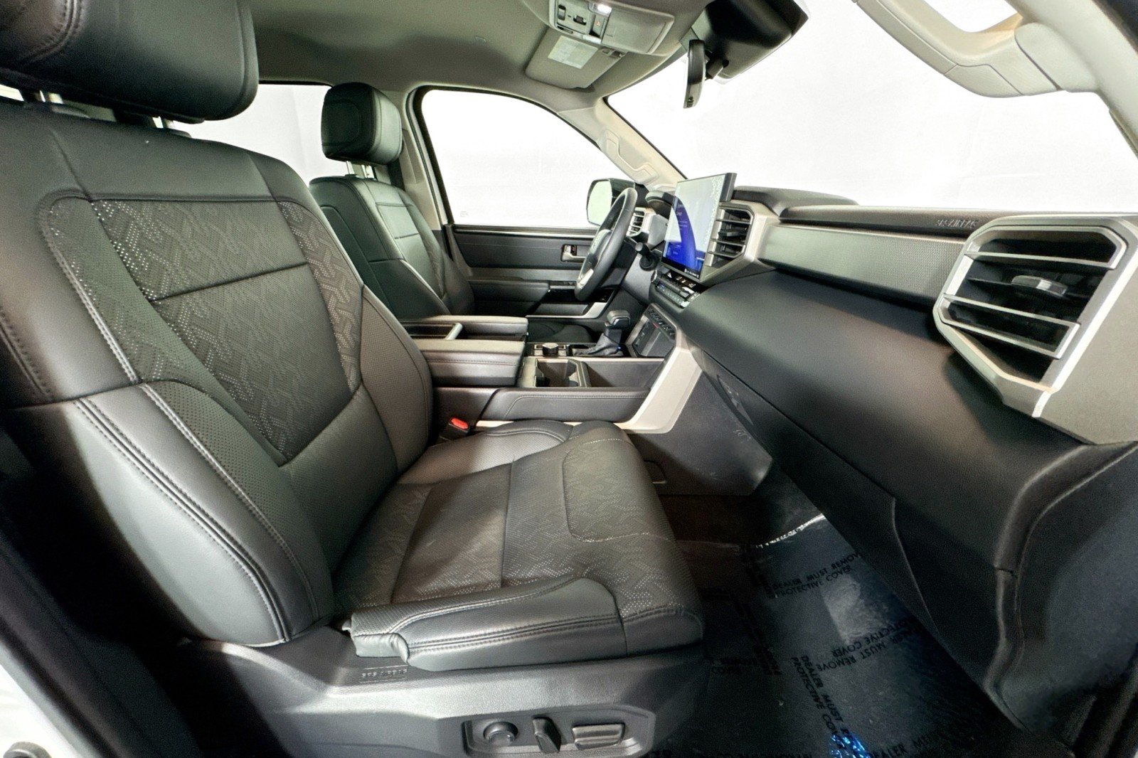 Used 2024 WHITE Toyota Limited CrewMax 6.5