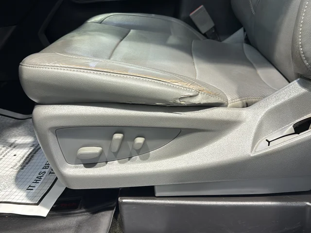 Used 2018 Silver Chevrolet LTZ image 18