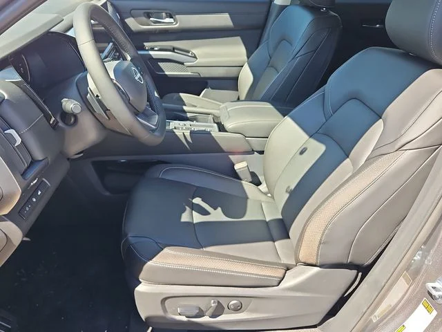 New 2026 Gun Metallic Nissan SL image 6