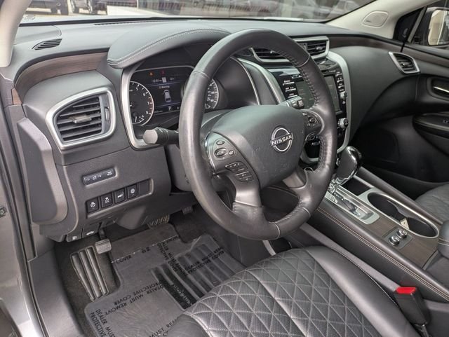 Used 2024 Gray Nissan Platinum image 13