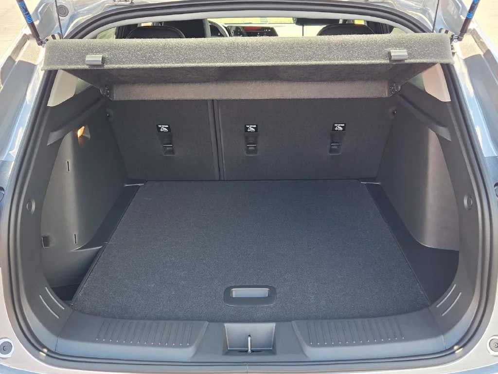 New 2026 Sterling Gray Metallic Chevrolet LT image 37