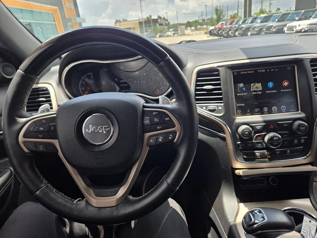 Used 2014 Gray Jeep Overland image 10