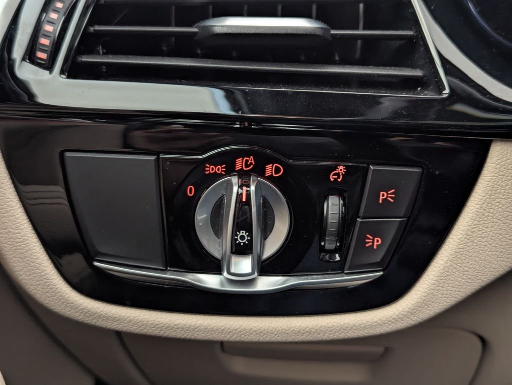 2023 BMW 5 Series 530i - Photo 48