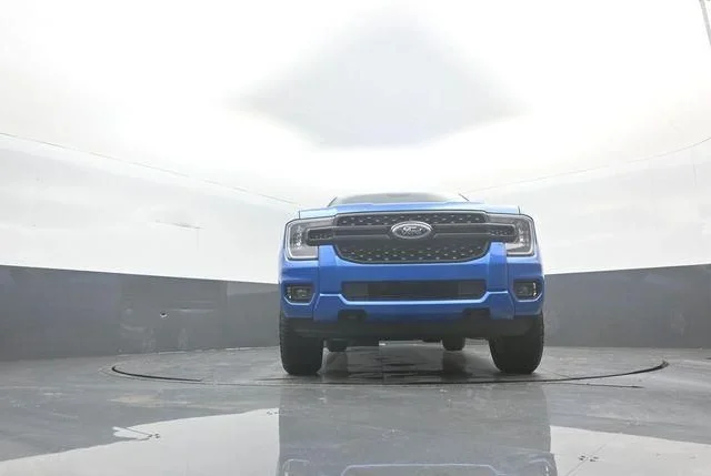 New 2026 Velocity Blue Metallic Ford XL image 34