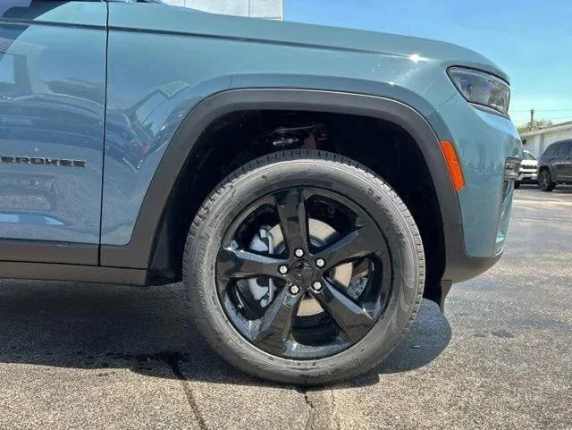 2026 Jeep Grand Cherokee Limited - Photo 15
