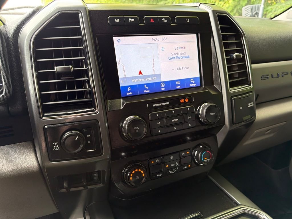 Used 2020 Blue Metallic Ford XLT image 34