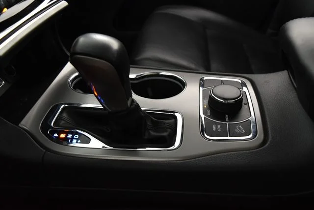 Used 2020 Gray Jeep Limited image 30