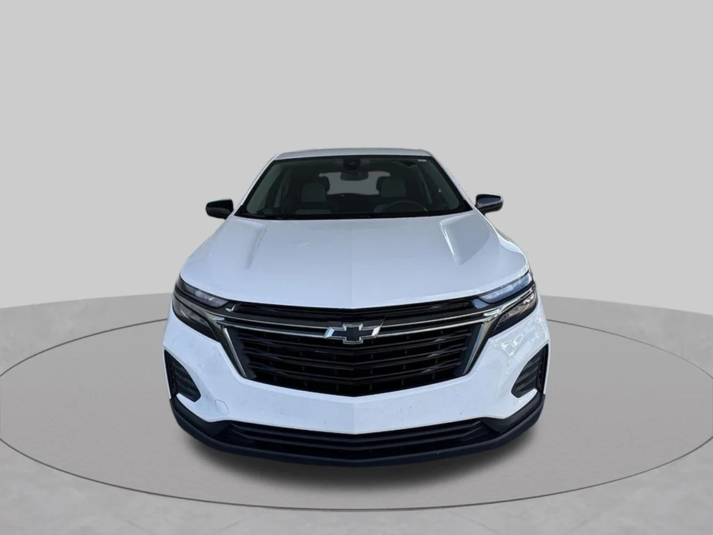 Used 2024 White Chevrolet LS image 3