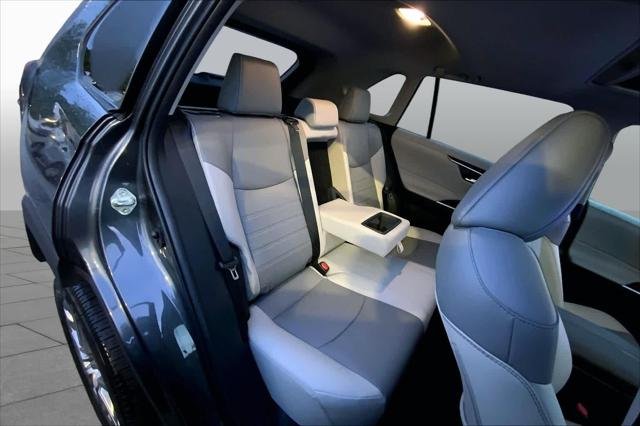Certified Used 2023 MAGNETIC GRAY MET. Toyota  image 19