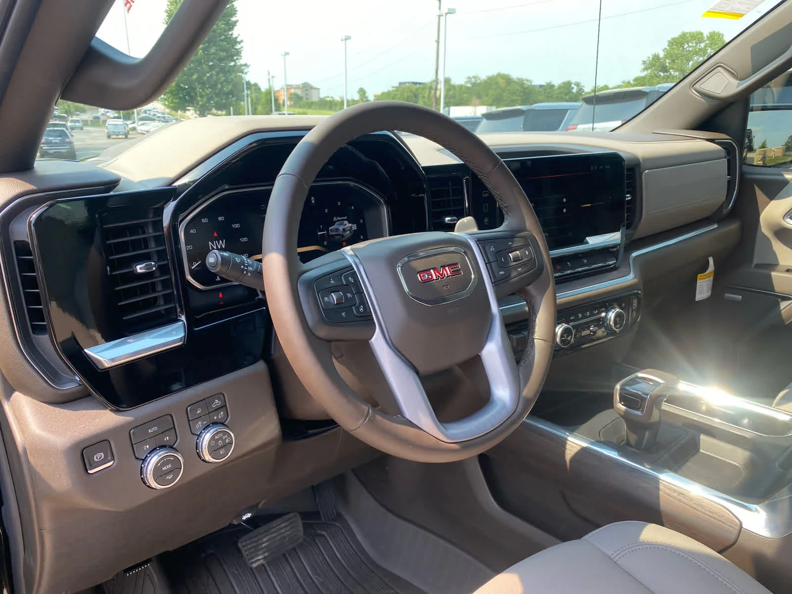 New 2026 Onyx Black GMC SLT image 10
