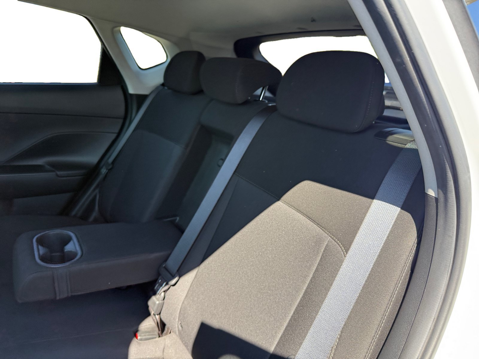 Used 2024 White Hyundai SEL image 16