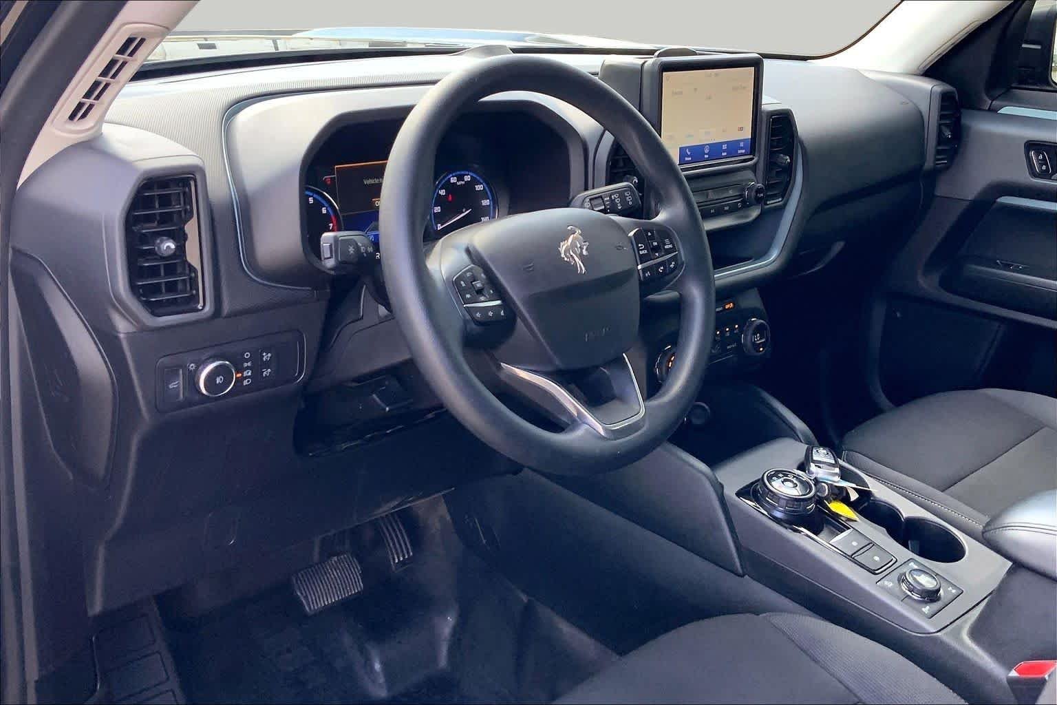 Used 2021 Shadow Black Ford Badlands image 17