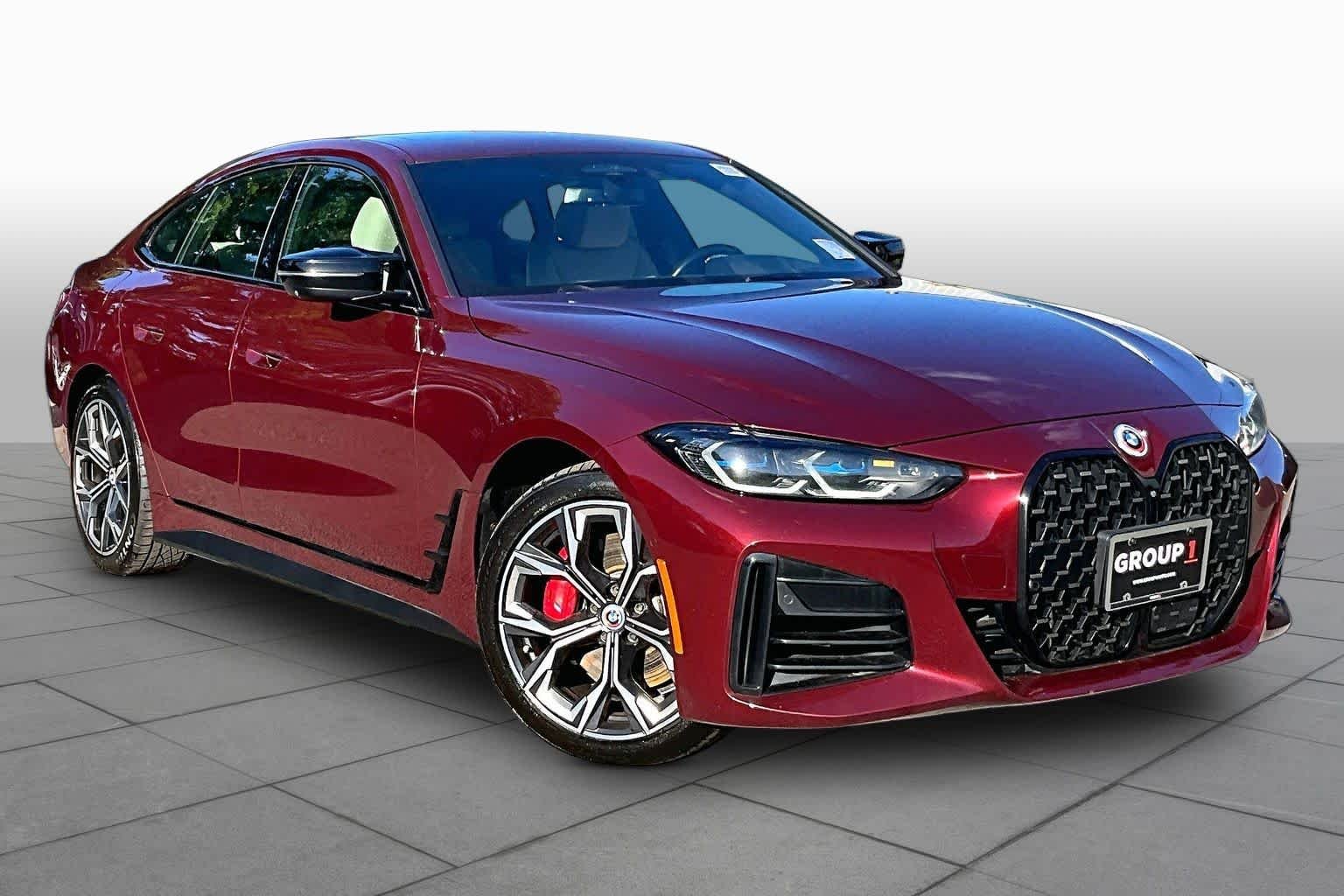Used 2022 Aventurin Red Metallic BMW M440i xDrive image 3