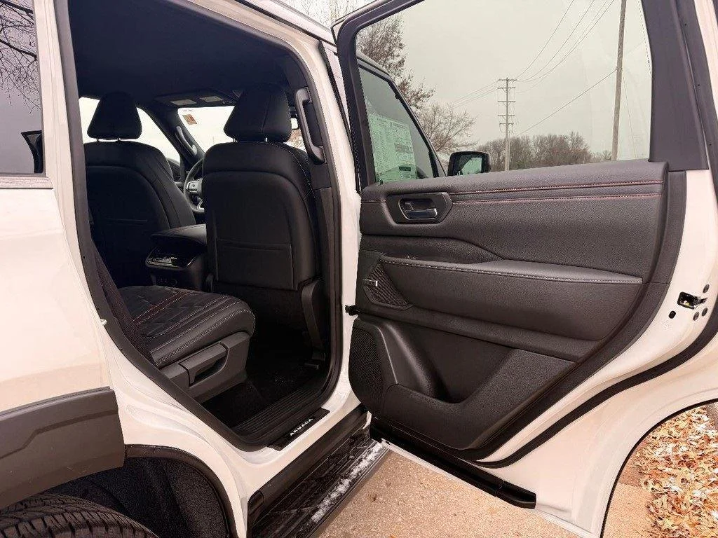 2026 Nissan Armada PRO-4X - Photo 24