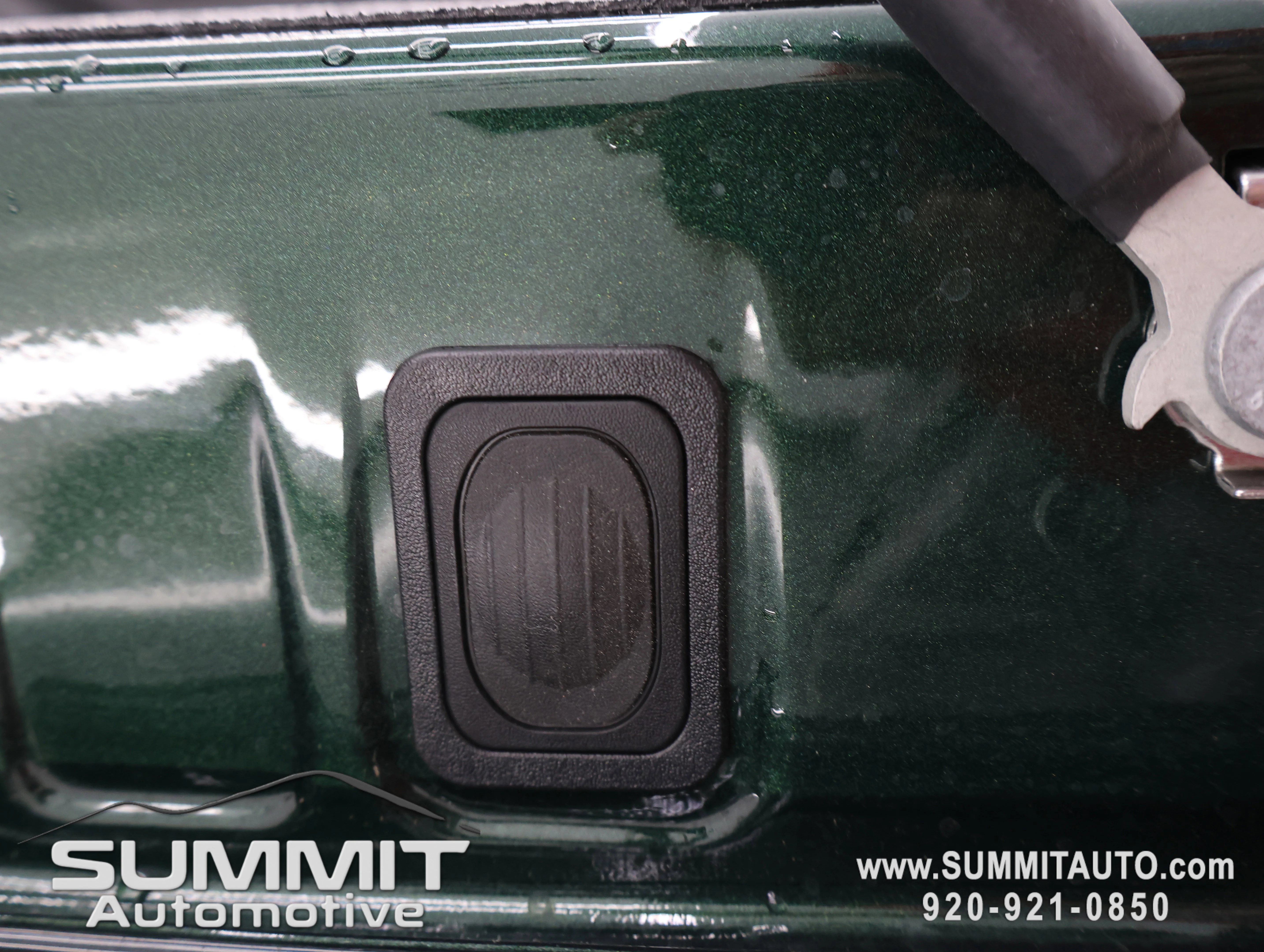 New 2026 Serrano-Green Metallic Exterior Paint RAM RHO image 36