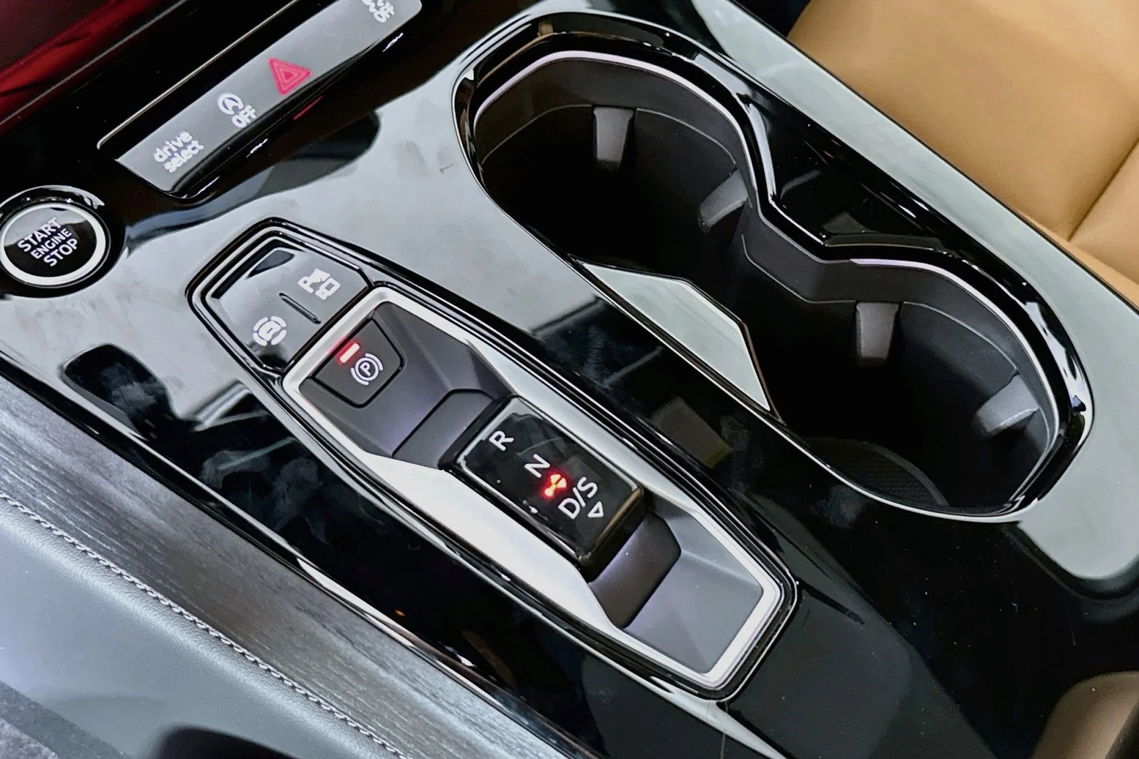 New 2026 Arkona White Audi Premium Plus image 7