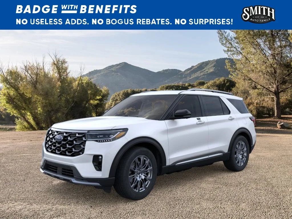 New 2026 Star White Metallic Tri-Coat Ford Platinum™ image 1
