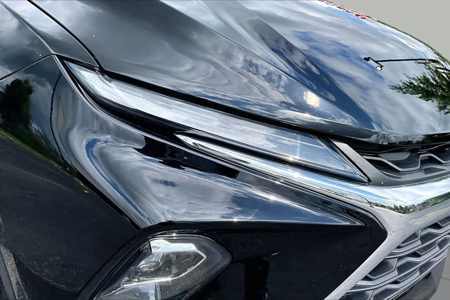 Used 2023 Black Chevrolet LT image 28