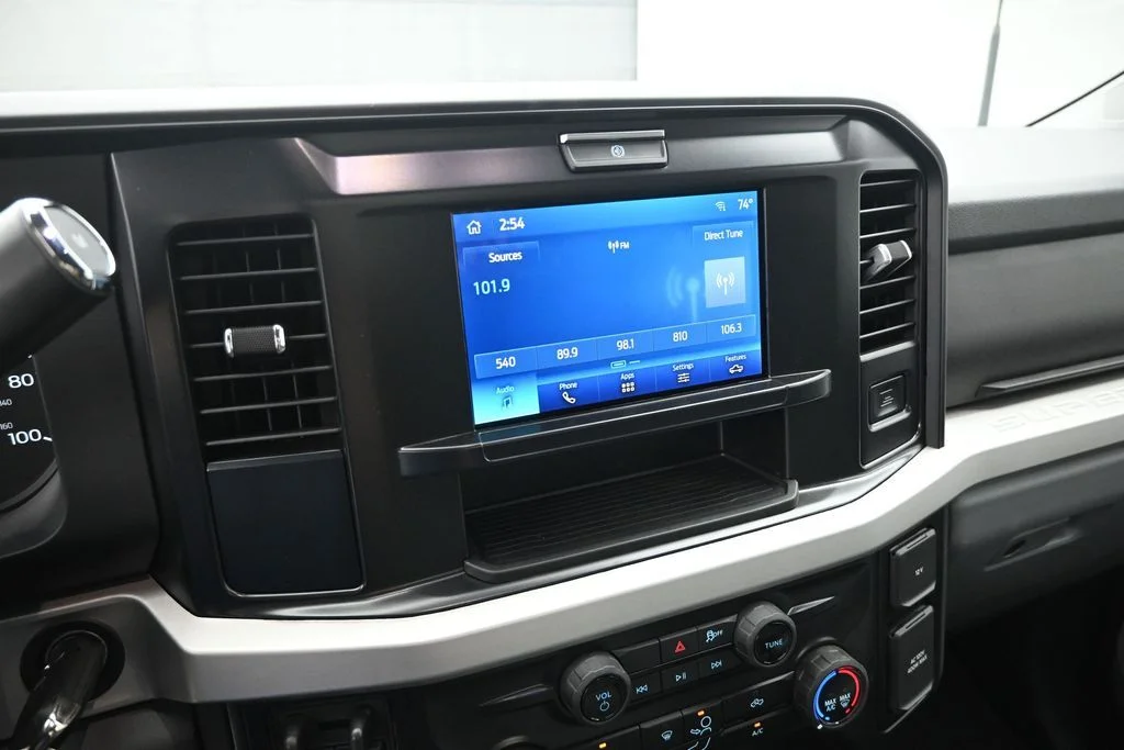 New 2025 White Ford XLT image 13