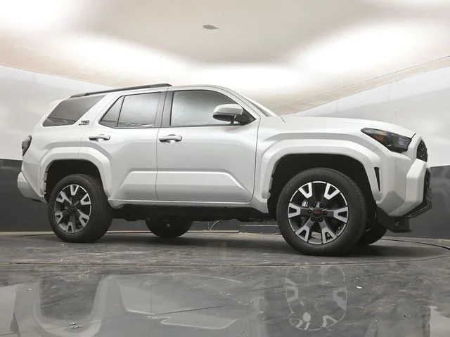 New 2026 Wind Chill Pearl <sup>1</sup> Toyota  TRD Sport image 17