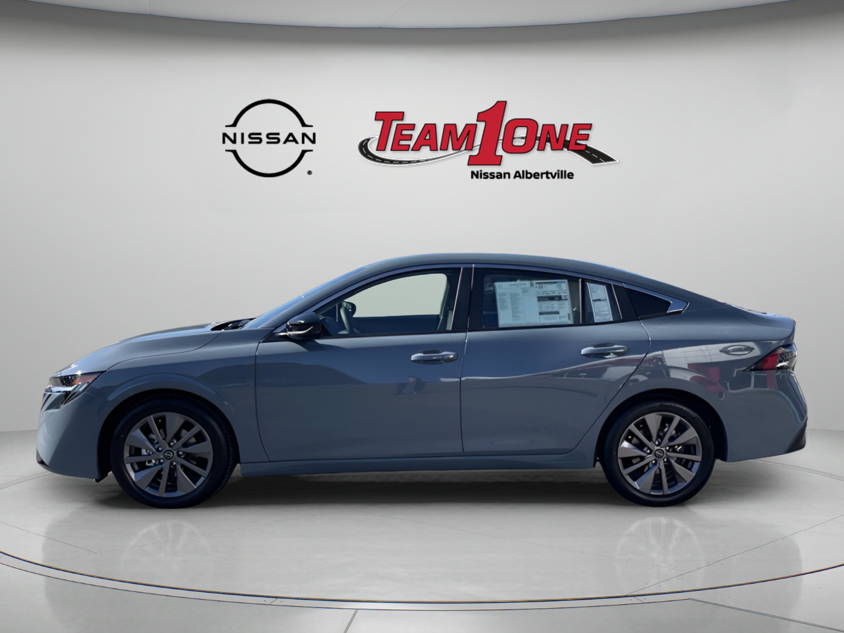2026 Nissan Sentra SL - Photo 4