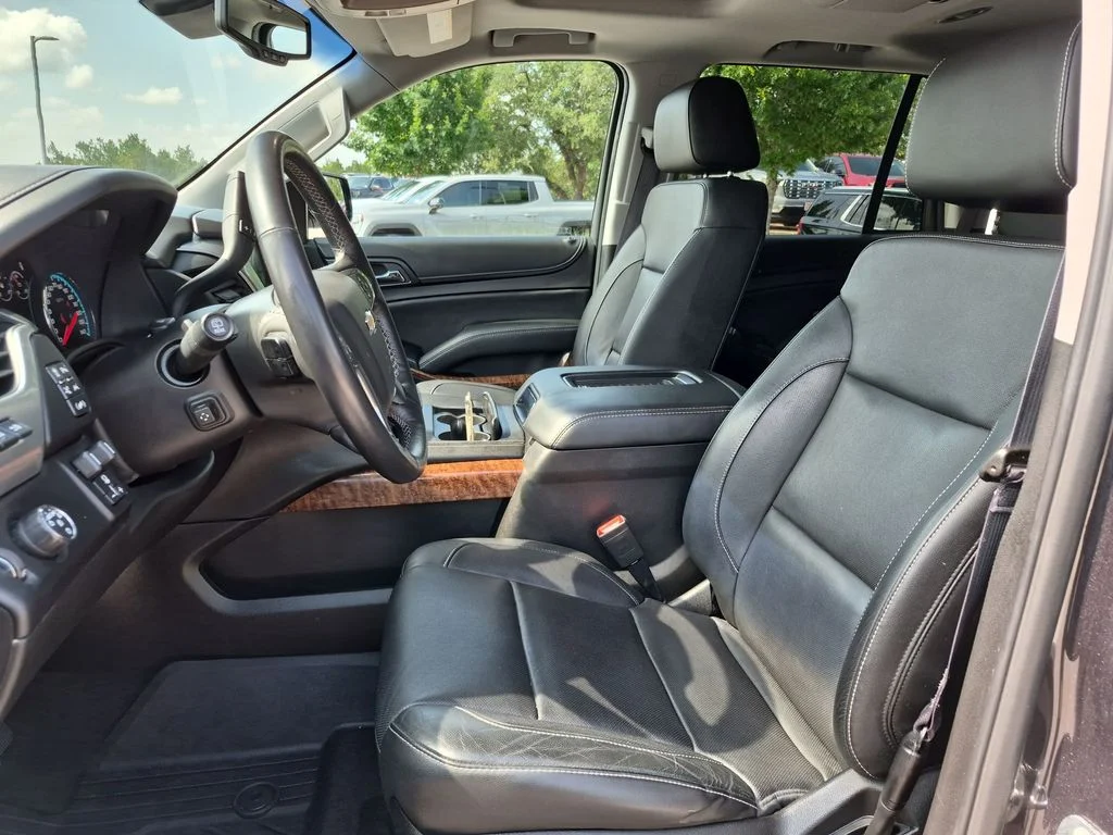 Used 2017 Gray Chevrolet Premier image 21