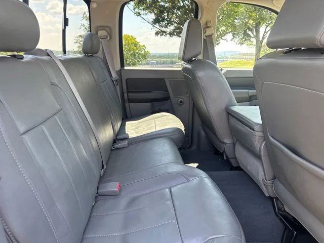 Used 2007 Gray Dodge Laramie image 11