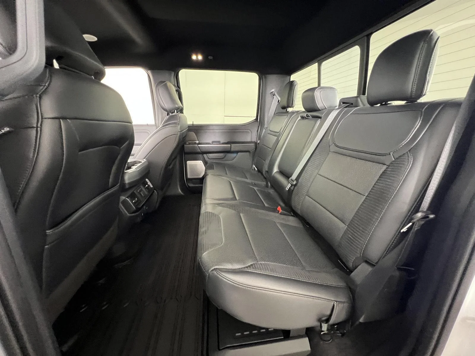 Used 2022 Oxford White Ford Raptor image 20