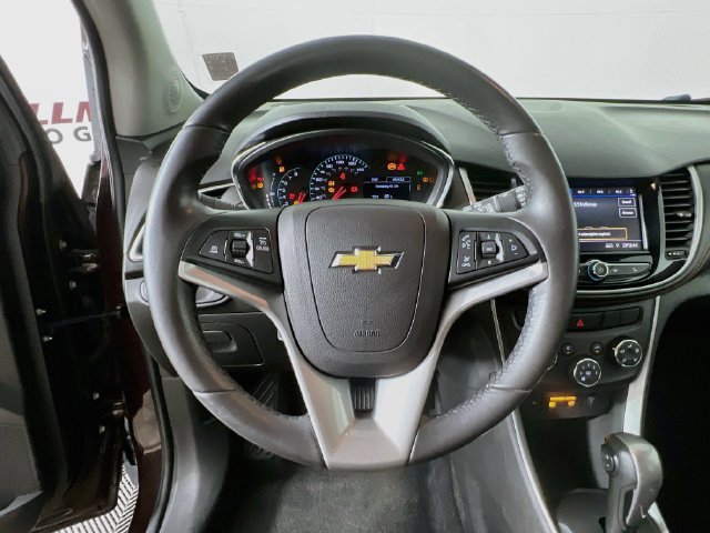 2020 Chevrolet Trax LT - Photo 12