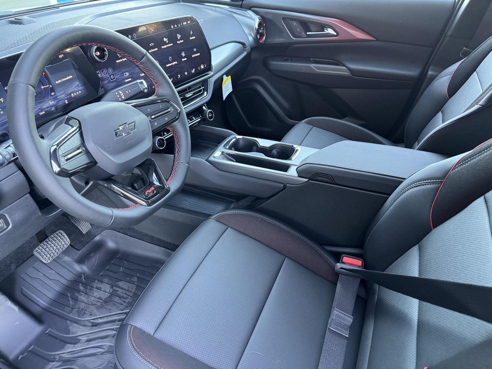 2026 Chevrolet Equinox EV RS - Photo 10