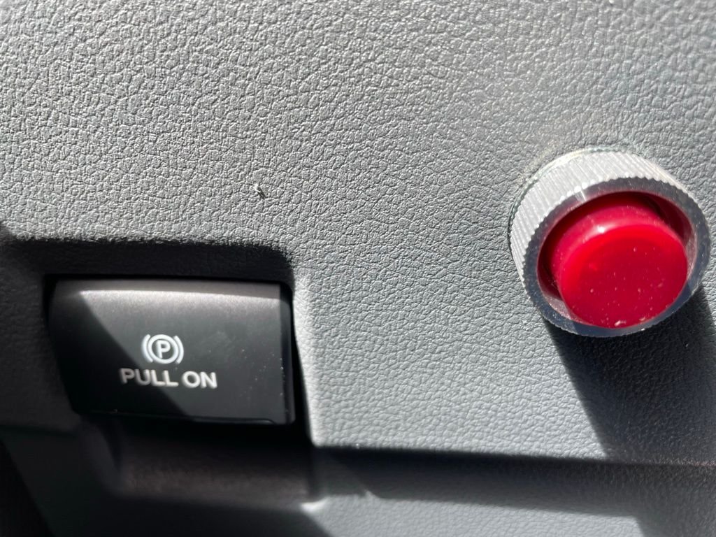 New 2026 Oxford White Ford F-550® XL image 20