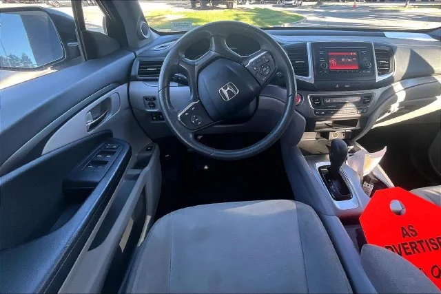 Used 2020  Honda LX image 5