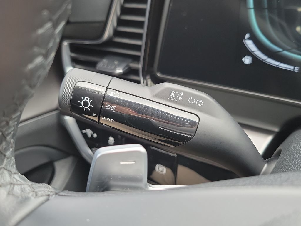 Certified Used 2025 Vesta Blue Kia EX image 30