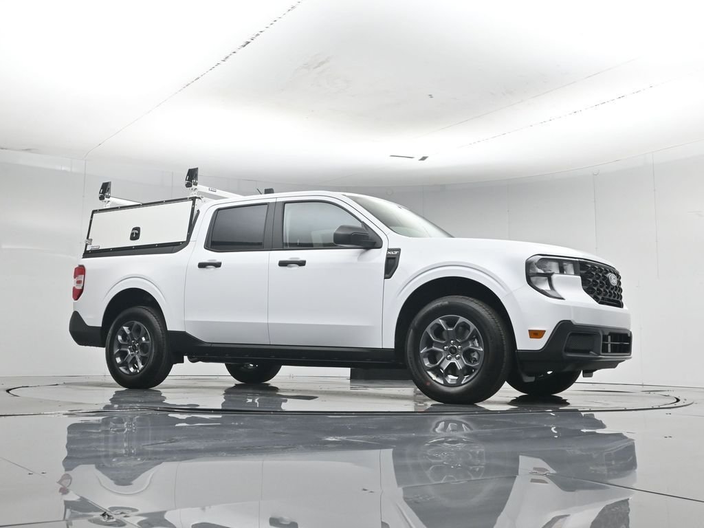 New 2026 Oxford White Ford XLT image 49