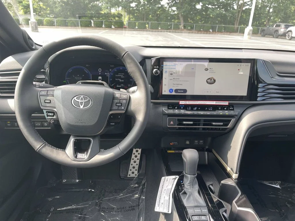 New 2026 Heavy Metal with Midnight Black Metallic roof Toyota XSE image 20