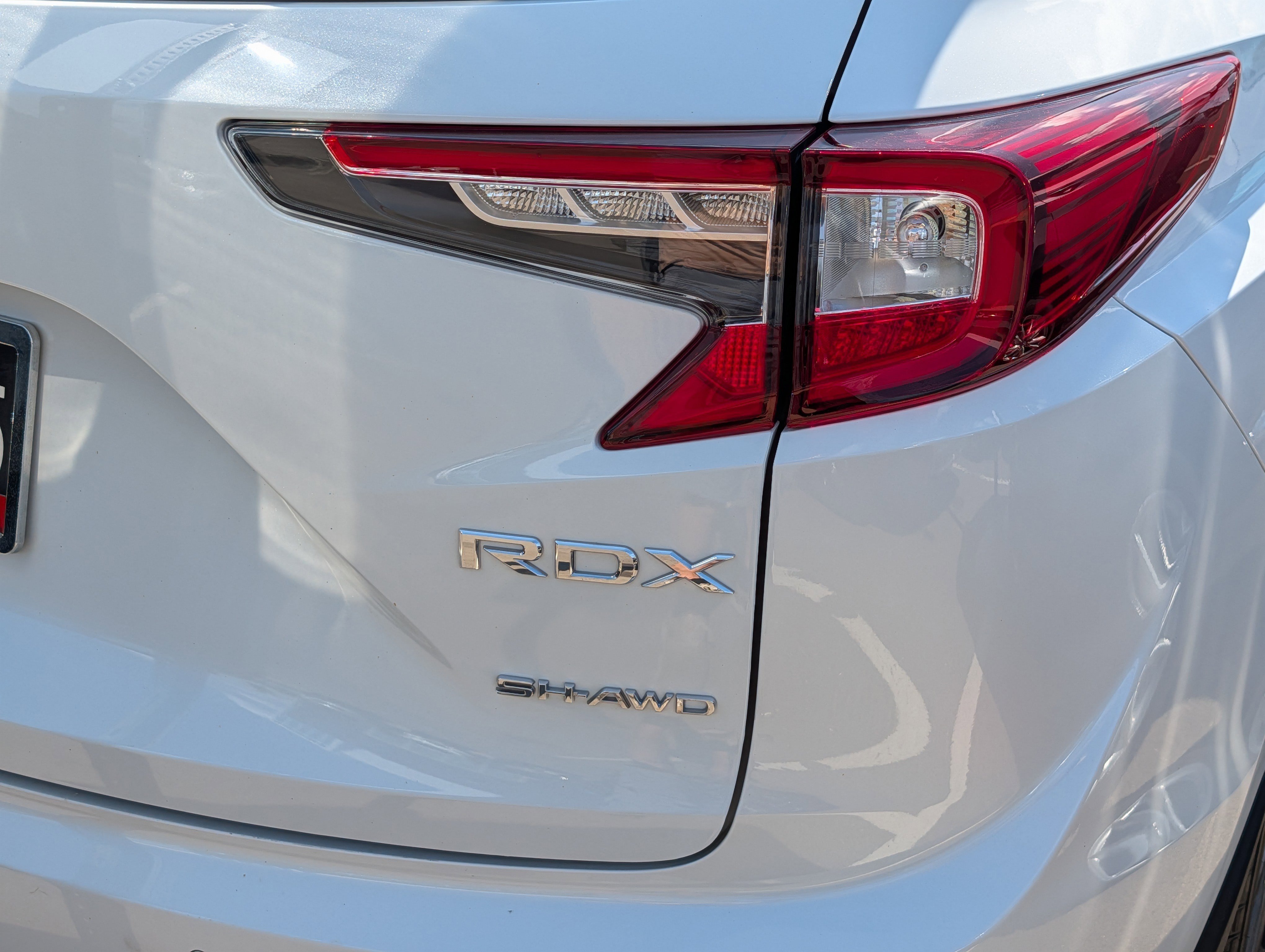 Used 2022 Platinum White Pearl Acura w/A-Spec Advance Package image 17