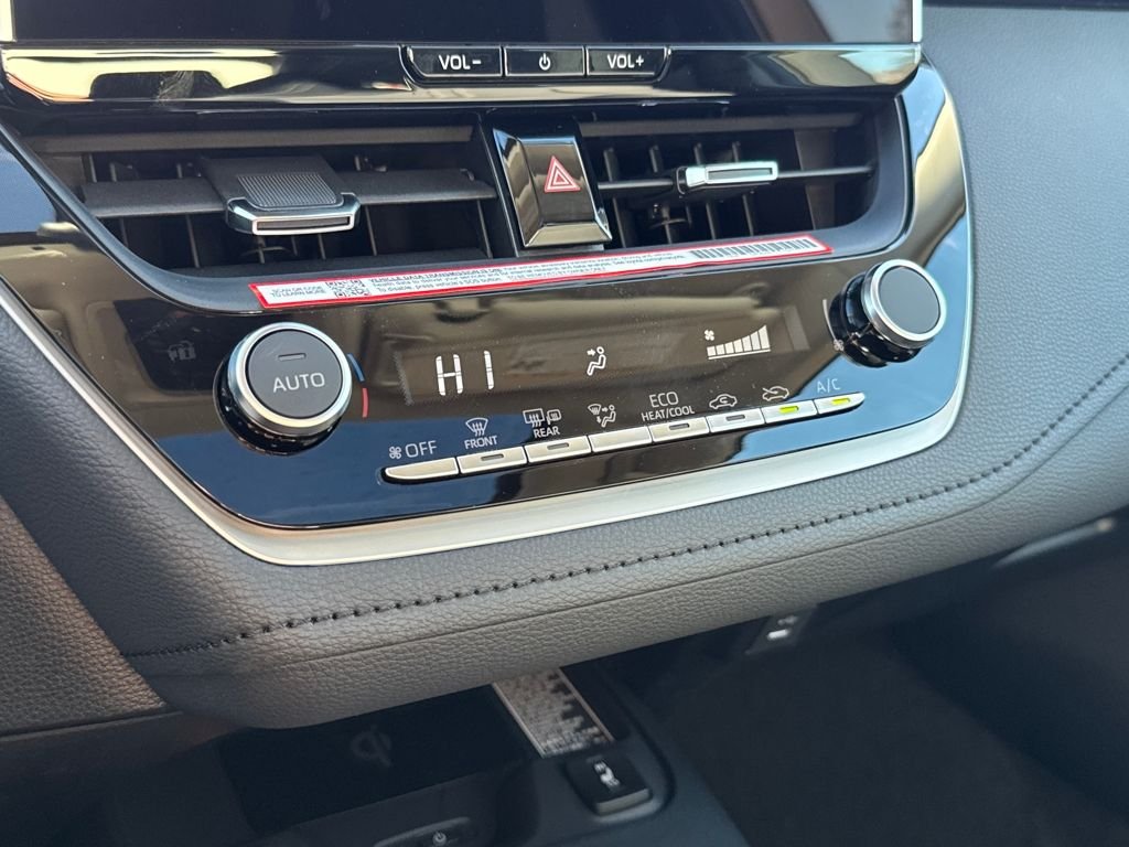 2026 Toyota Corolla XLE - Photo 22