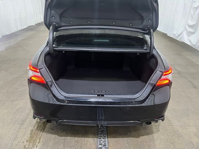 Certified Used 2018 Black Toyota XSE V6 image 12