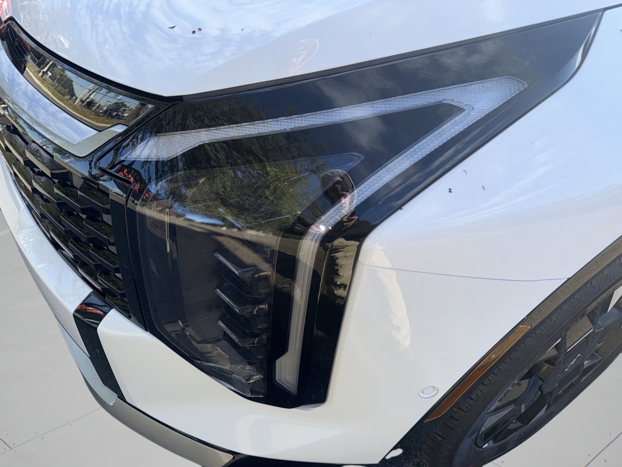 New 2026 Glacial White Pearl Kia SX-Prestige image 6