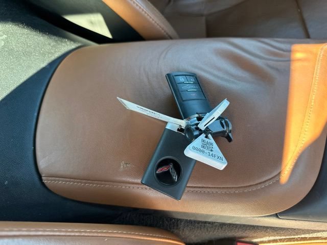 Used 2014 CYBER GRAY METALLIC Chevrolet Z51 2LT image 19