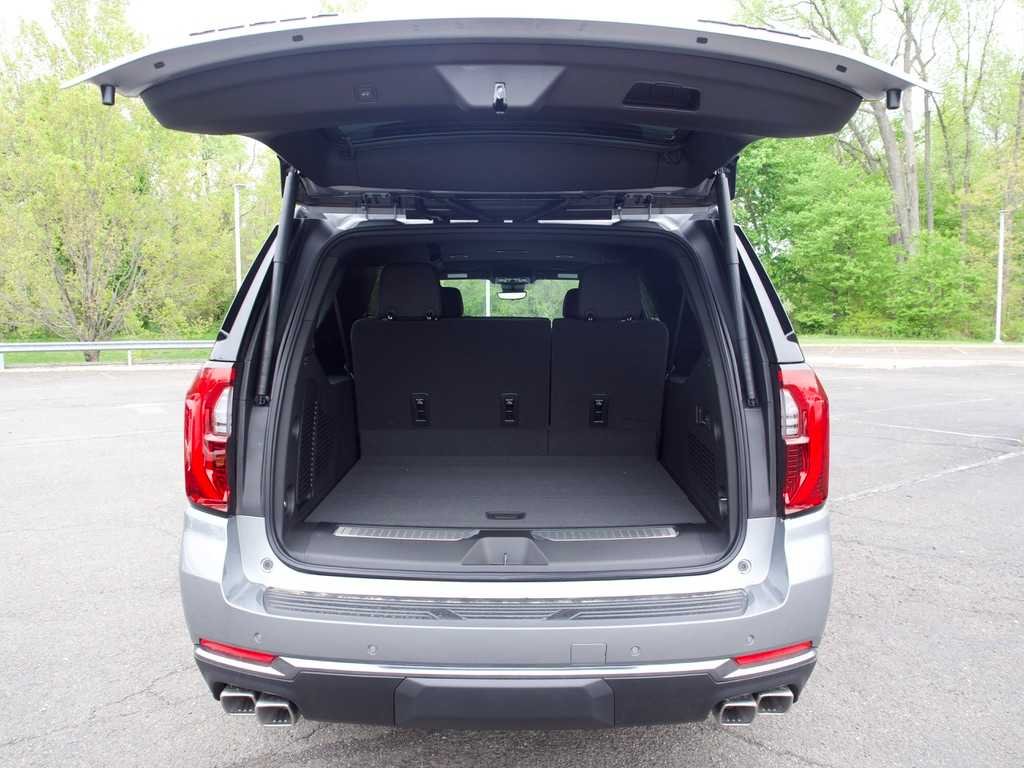 New 2026 Sterling Metallic GMC AT4 image 20