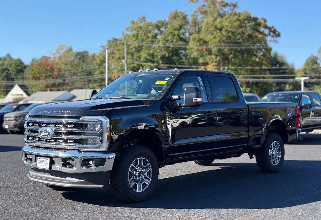 New 2027 Agate Black Metallic Ford F-250® Lariat® image 10
