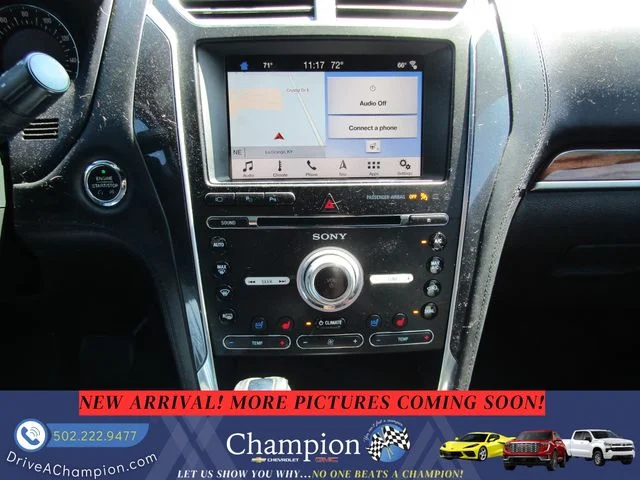 Used 2018 Black Ford Platinum image 21